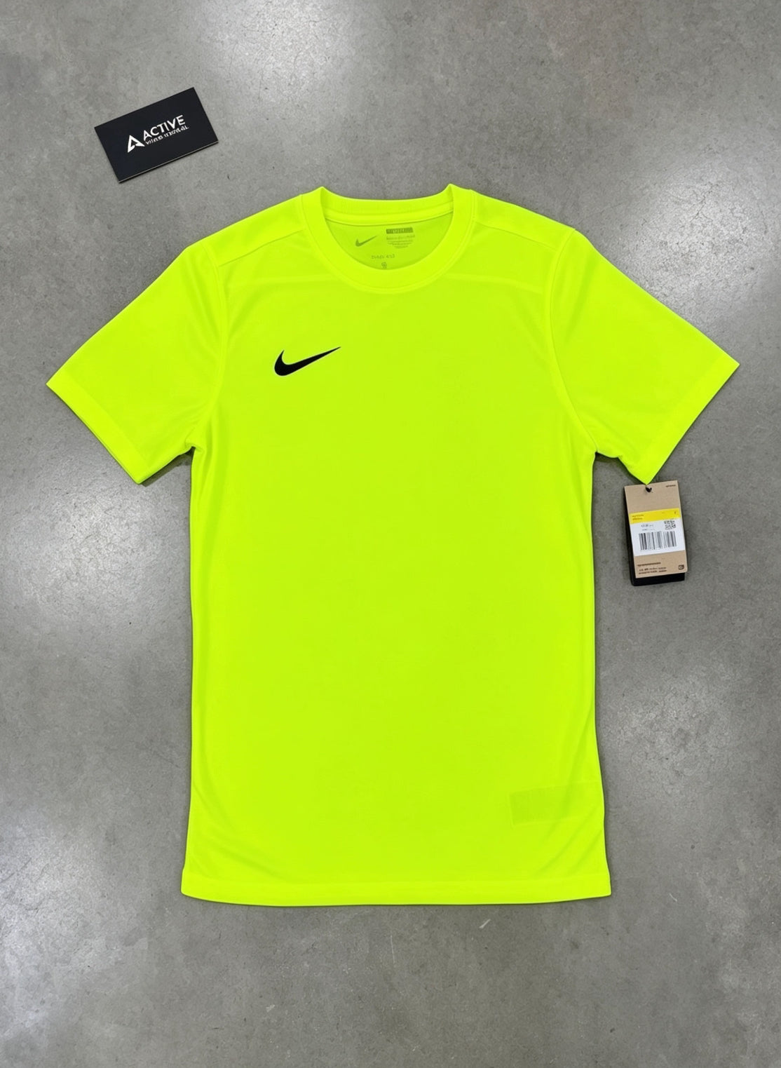 Nike dri fit t shirt- volt