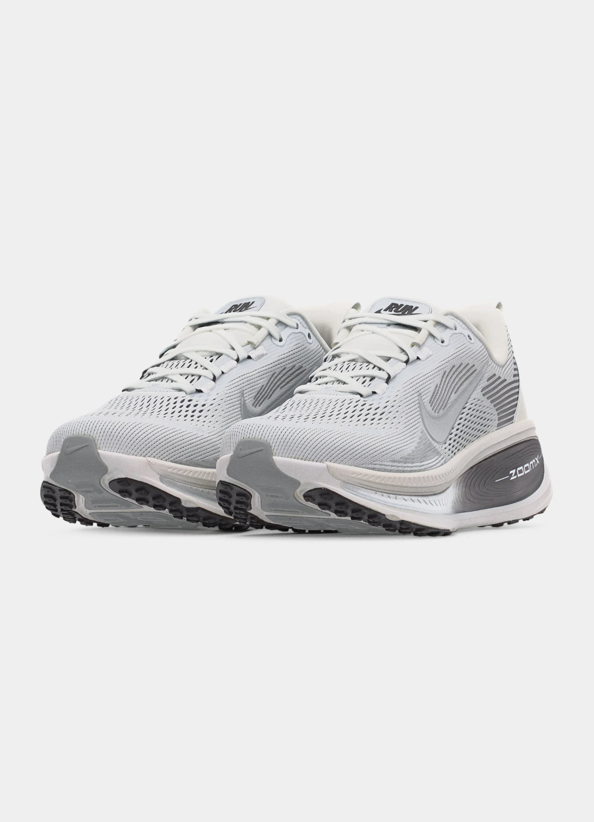 Nike vomero 18-black/off white