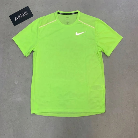 Nike miller T shirt- ghost green